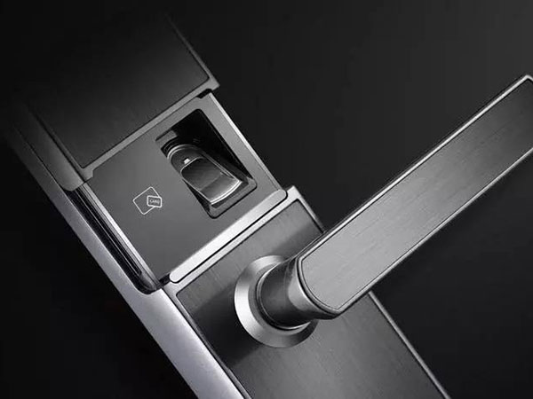 阿里地24小时上门开锁公司